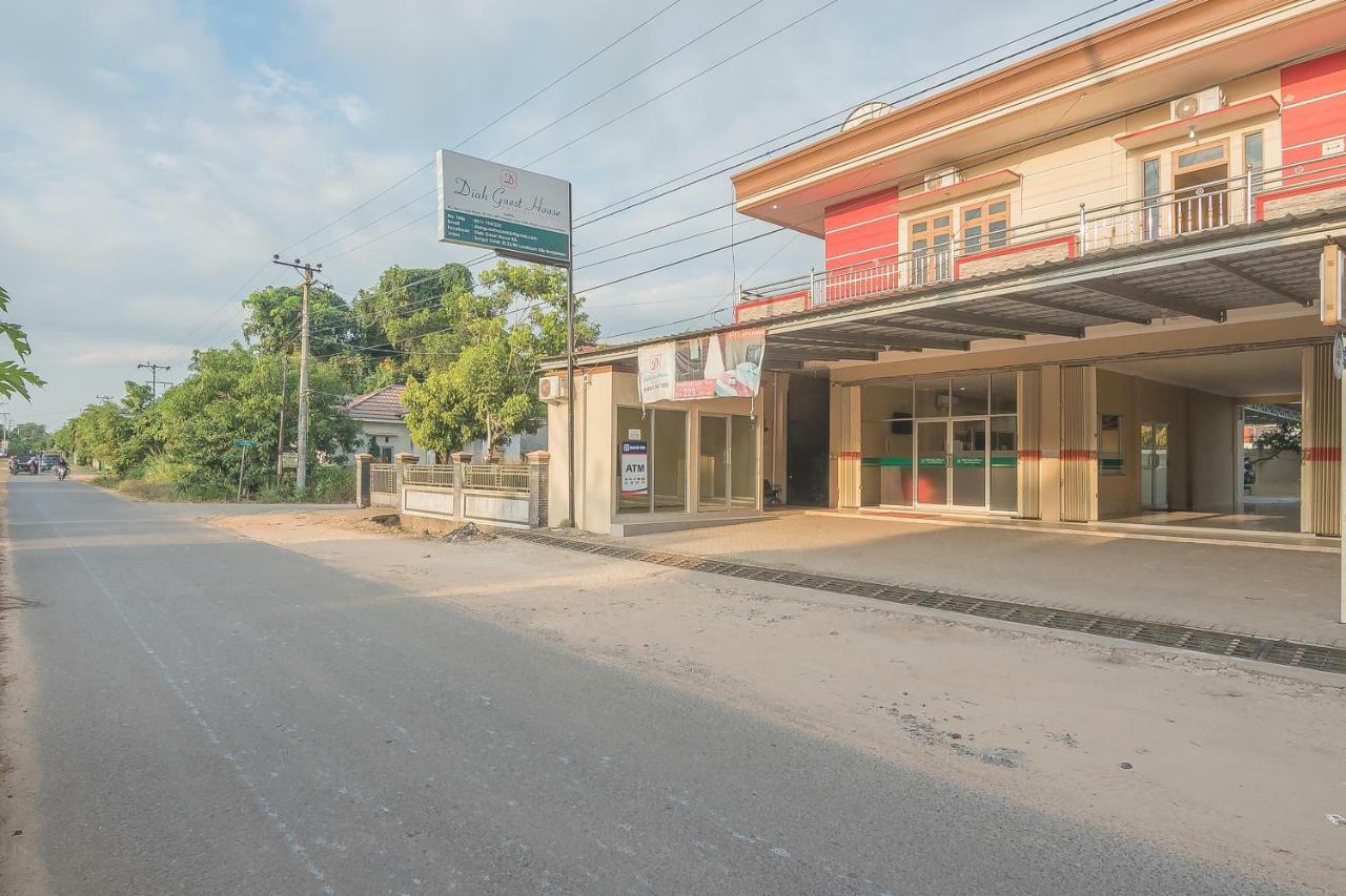 Reddoorz Plus Near Syamsudin Noor Airport 3 Banjarbaru Eksteriør bilde